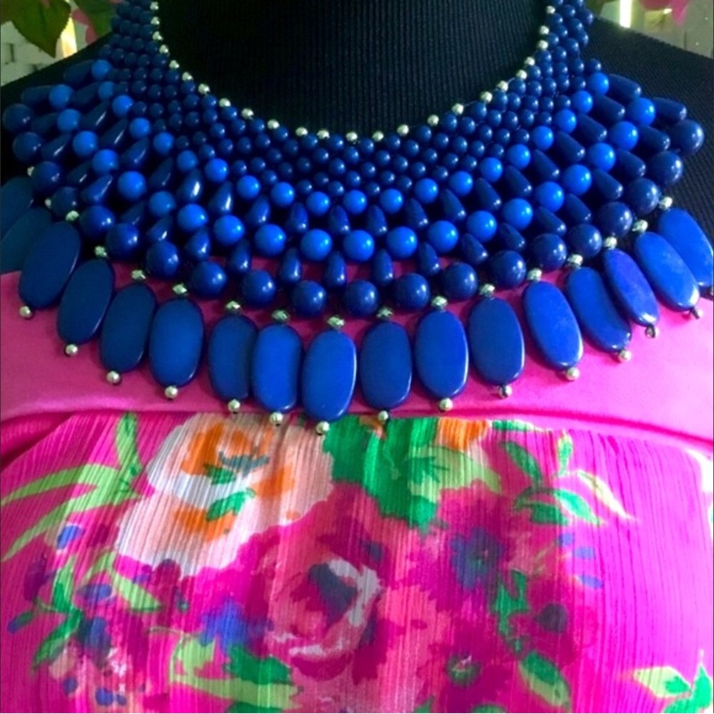 💖See New Listing💖   💙🌸  Blue Statement Bib Necklace  🌸💙New💙🌸 - Picture 3 of 11